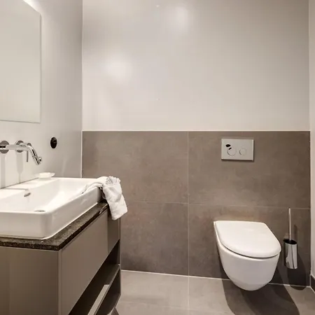 Triolax Apartments Bed & Breakfast